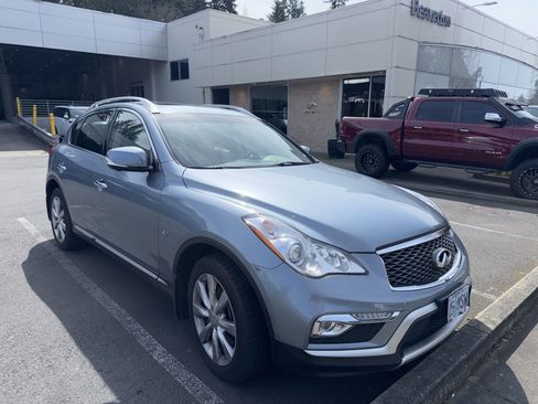 Used 2017 INFINITI QX50 AWD w/ Premium Plus Package image 3