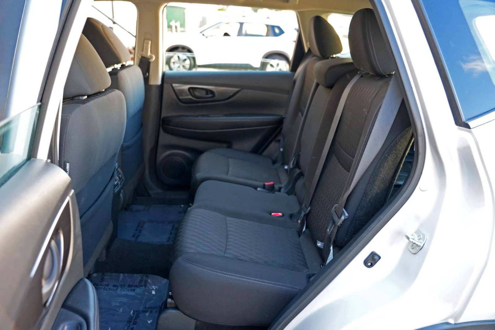 Used 2019 Nissan Rogue S FWD image 33