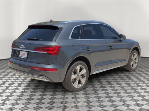 Used 2023 Audi Q5 2.0T Premium w/ Convenience Package AWD/4WD image 9