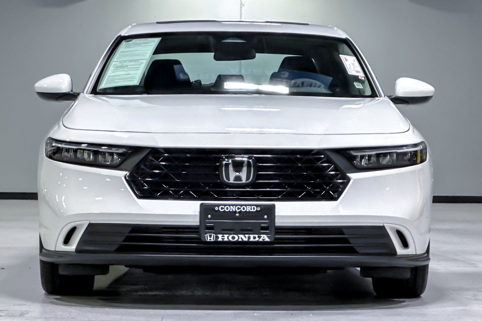 Used 2024 Honda Accord EX image 6