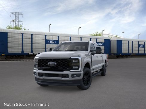 New 2026 Ford F250 Lariat w/ Black Appearance Package AWD/4WD image 2