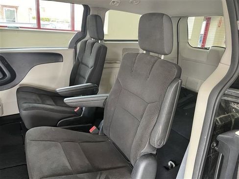 Used 2017 Dodge Grand Caravan SE w/ Power Window Group image 25