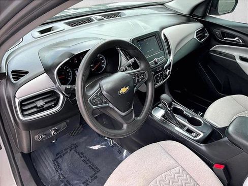 Used 2024 Chevrolet Equinox LS w/ Driver Confidence II Package FWD image 14