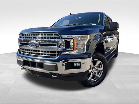 Used 2018 Ford F150 XLT w/ Equipment Group 302A Luxury image 9