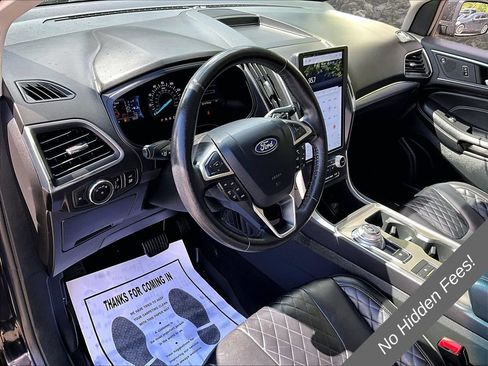 Used 2023 Ford Edge Titanium w/ Cargo Accessory Package AWD/4WD image 12