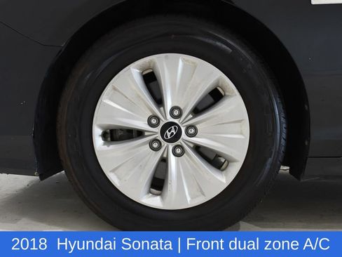 Used 2018 Hyundai Sonata SE FWD image 6