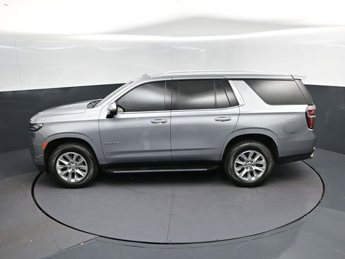 Used 2024 Chevrolet Tahoe Premier RWD image 32