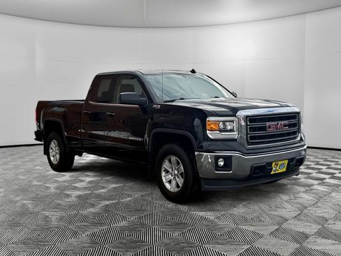 Used 2014 GMC Sierra 1500 SLE w/ SLE Value Package image 3