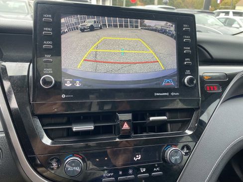 Used 2021 Toyota Camry XSE image 12