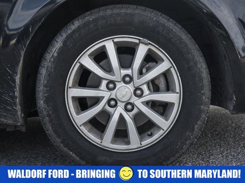 Used 2018 Chevrolet Sonic LT w/ Convenience Package image 14