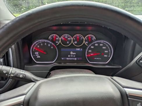 Used 2019 Chevrolet Silverado 1500 LT w/ All-Star Edition AWD/4WD image 17