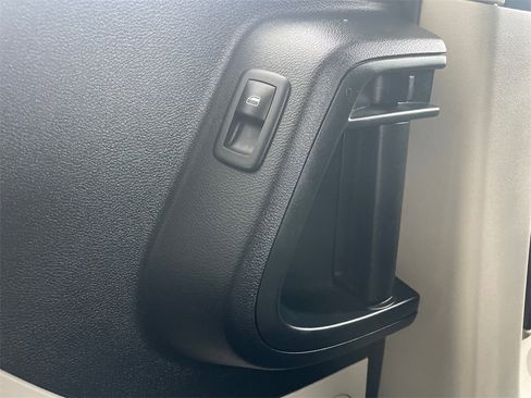 Used 2016 Dodge Grand Caravan SE w/ Quick Order Package 29E SE image 42
