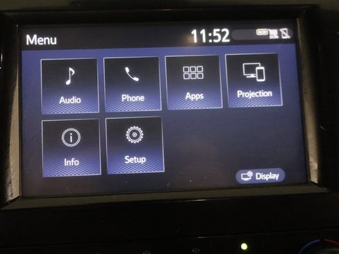 Used 2019 Toyota Camry LE image 38