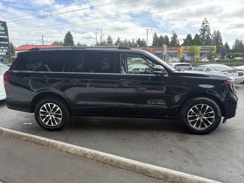 Used 2025 Ford Expedition Max Platinum AWD/4WD image 14