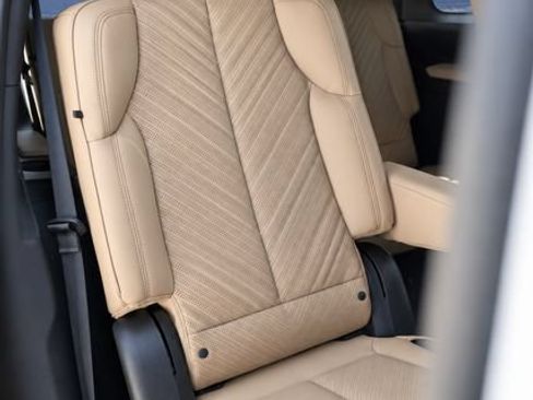 Used 2025 Cadillac Escalade IQ Sport 2 AWD/4WD image 18