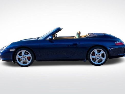 Used 2002 Porsche 911 Carrera 4 image 3