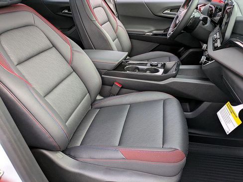 New 2026 Chevrolet Equinox RS w/ Convenience Package III image 32