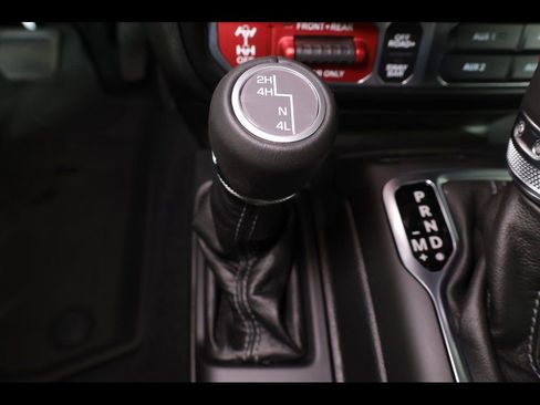 New 2026 Jeep Wrangler Rubicon w/ Technology Group image 15