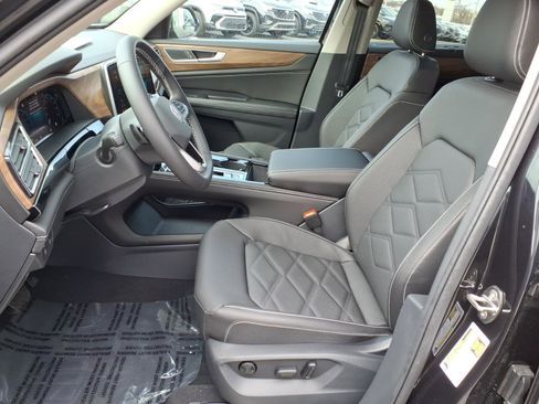 New 2026 Volkswagen Atlas SE AWD/4WD image 4