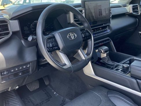 Used 2024 Toyota Tundra Limited AWD/4WD image 21