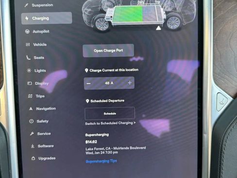 Used 2017 Tesla Model X 90D image 24