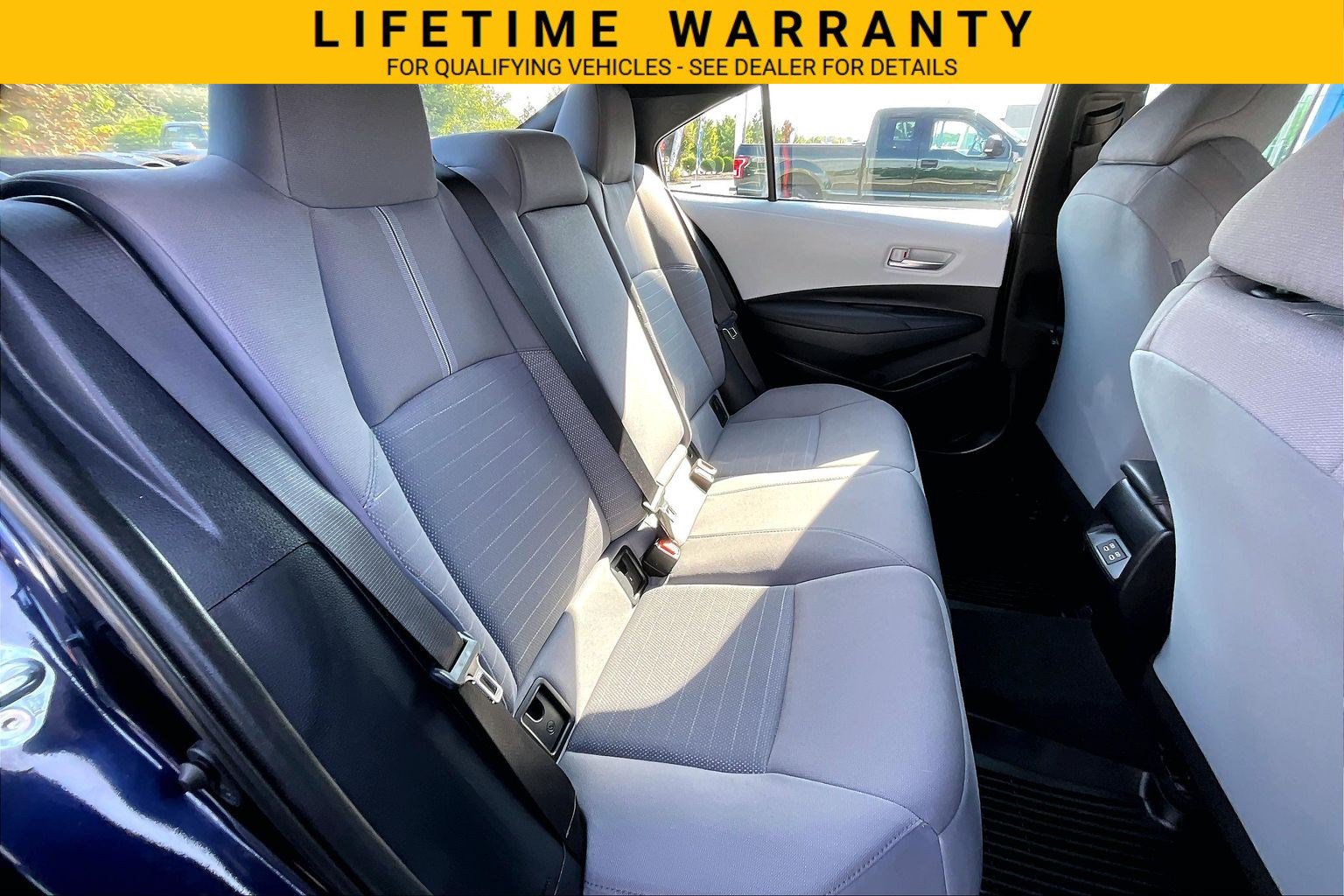 Used 2025 Toyota Corolla SE FWD image 23