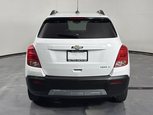Used 2016 Chevrolet Trax LT FWD image 6