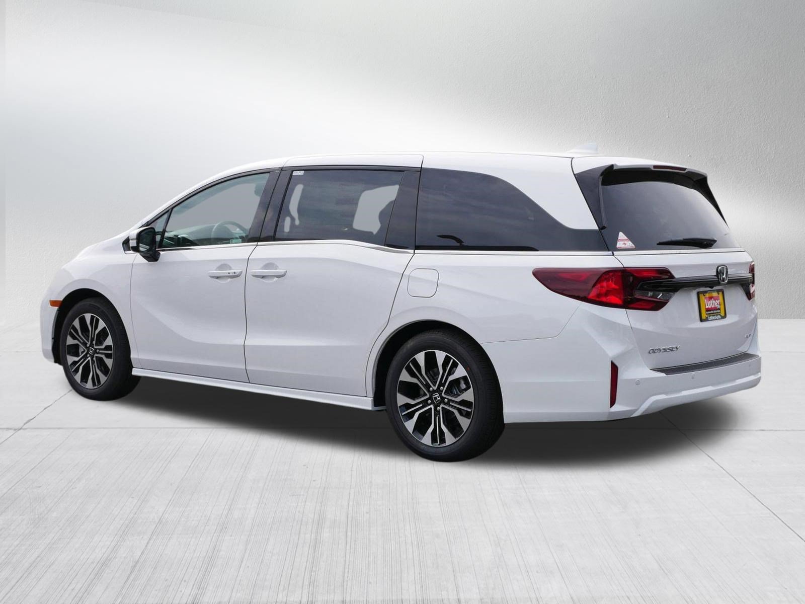 New 2026 Honda Odyssey Elite image 5
