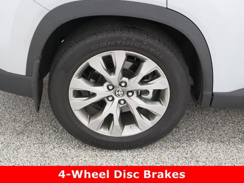 Certified 2024 Toyota Grand Highlander Limited image 6