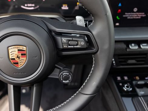 Used 2026 Porsche 911 GT3 RWD image 29