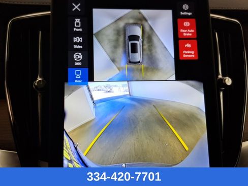 Certified 2025 Volvo XC90 B5 Plus image 11