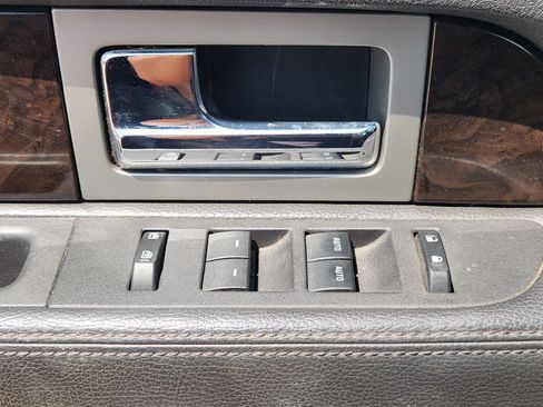 Used 2014 Ford F150 Platinum AWD/4WD image 27