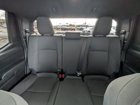 Certified 2025 Toyota Tacoma SR AWD/4WD image 19