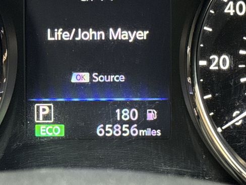 Used 2018 Nissan Rogue SV image 21