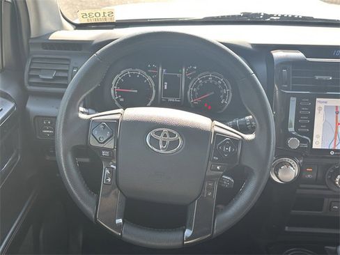 Used 2020 Toyota 4Runner TRD Off-Road Premium image 22