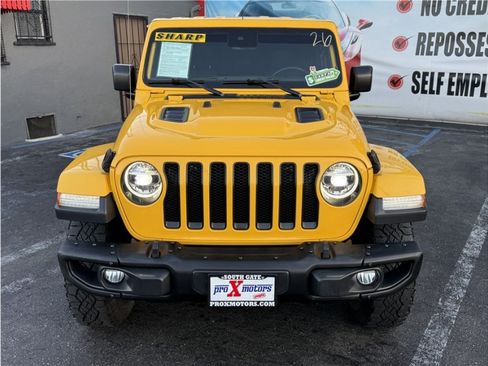 Used 2019 Jeep Wrangler Unlimited Sahara w/ Quick Order Package 24M Moab AWD/4WD image 10