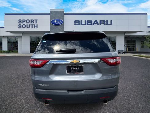 Used 2019 Chevrolet Traverse LS FWD image 5