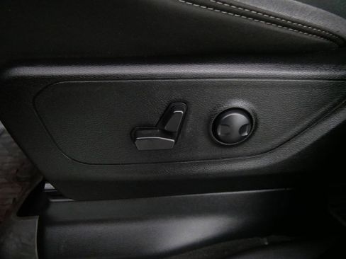 Used 2023 RAM 1500 Big Horn AWD/4WD image 18