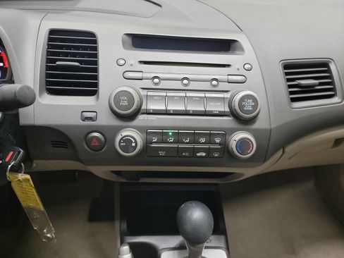 Used 2010 Honda Civic LX image 21