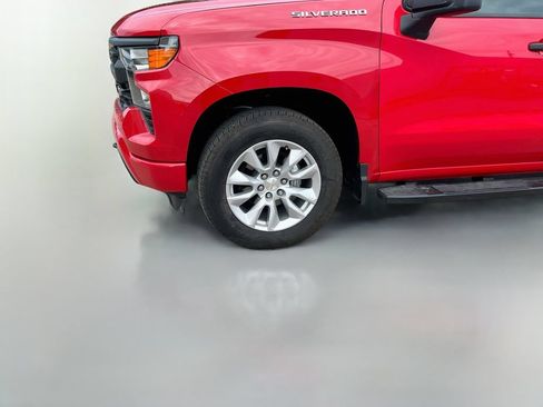 Used 2025 Chevrolet Silverado 1500 Custom RWD image 30