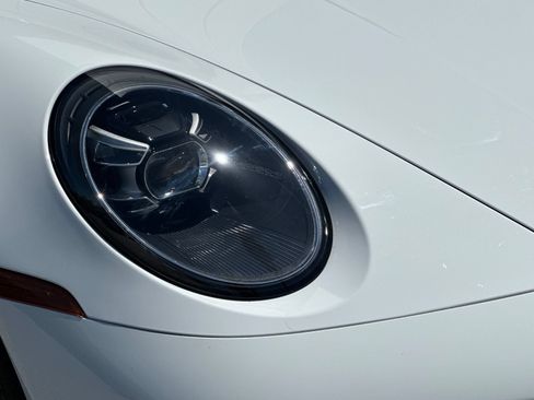 Certified 2024 Porsche 911 Carrera S RWD image 36