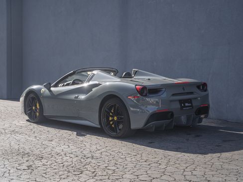 Certified 2017 Ferrari 488 Spider image 3