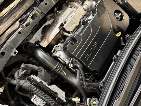 Used 2018 Chevrolet Cruze LT image 27