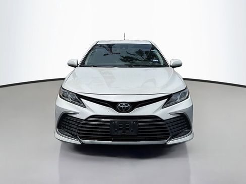 Used 2023 Toyota Camry LE FWD image 2