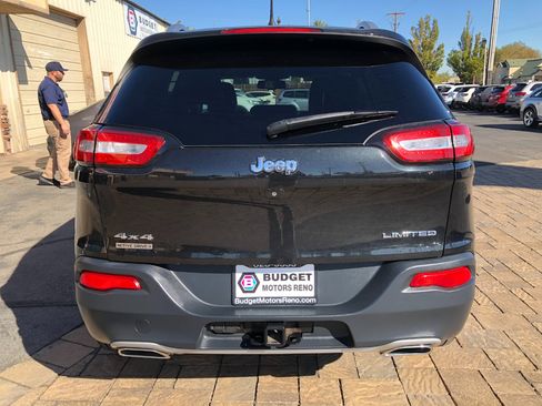 Used 2016 Jeep Cherokee Limited w/ Trailer Tow Group image 4