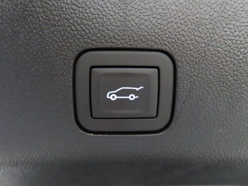 Used 2025 Chevrolet Suburban High Country w/ Sun And Tow Package image 46