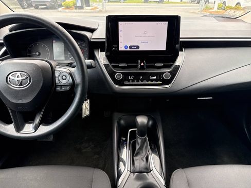 Used 2023 Toyota Corolla LE FWD image 17