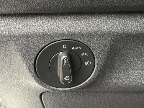 Used 2019 Volkswagen Jetta S w/ Driver Assistance Package FWD image 25