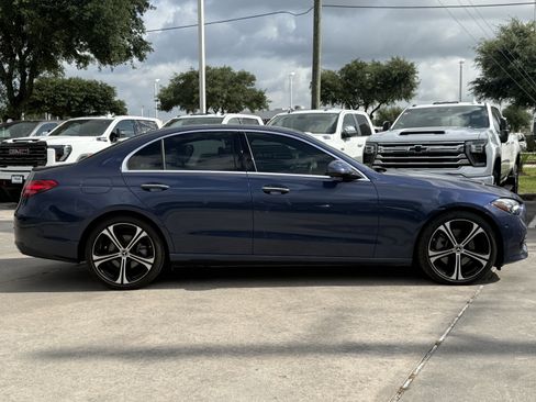Used 2024 Mercedes-Benz C 300 Sedan image 3