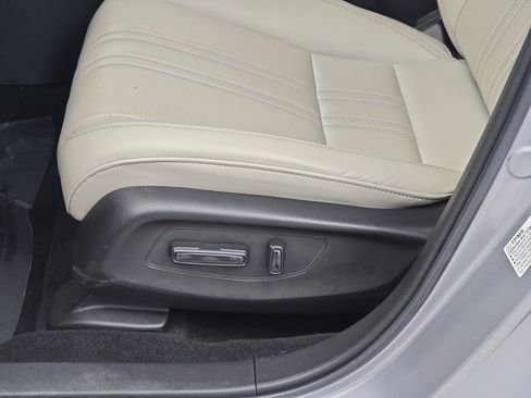 Certified 2024 Honda HR-V EX-L image 31